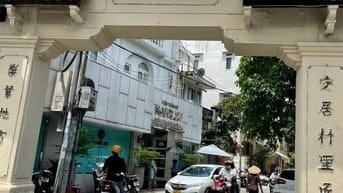 Bán nhà 2MT khu cư xá Đô Thành Q3 dt: 4.4m x 10m 4 lầu 1ST giá 13 tỷ 5