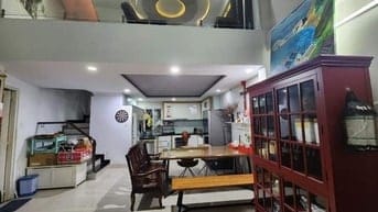 Cần tiền bán gấp nhà Phan Văn Trị,p1  Gò Vấp. 