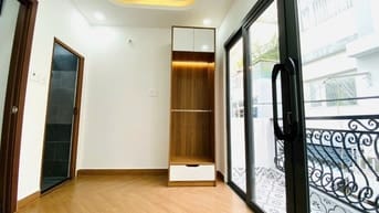 Nhà chưa qua đầu tư  Nhà đường Vườn Chuối Phường 4 Quận 3 