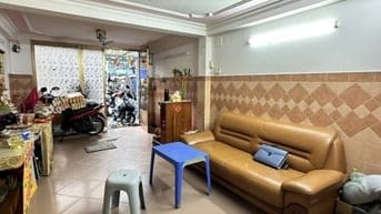 🏢 PHỐ ĐI BỘ QUẬN 10 – MẶT TIỀN KINH DOANH – NHÀ 5 TẦNG – NGAY CHỢ 