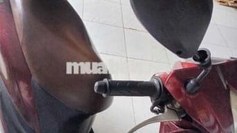 Nhà còn dư xe cho nên cần bán để lại anh em nào
