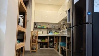 Chủ bán  Bàu cát 2, Giá 2,8 tỷ 2Pn, 2Wc diện tích 65m2  thang máy.