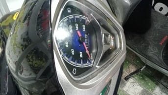 Kẹt tiền bán xe đang sử dụng đẹp