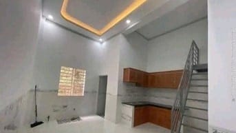 BÁN NHÀ GẤP CHUYỂN CƯ RA BẮC, NHÀ T.T TÂN TÚC, Bình Chánh.