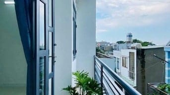 NHÀ HẺM XE HƠI THÔNG TỨ TUNG - NGANG 4.5 BỀ THẾ - NỞ HẬU TÀI LỘC