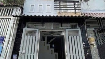 Chủ về quê cần bán gấp nhà HXH Năm Châu quận Tân Bình