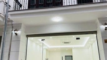 Cho thuê liền kế 90 Nguyễn Tuân:70m2, 6 tầng, thông sàn,thang máy 45tr