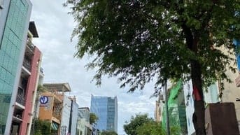bán nhà 3 mtien ng. đ. chiểu q3, dt 5x12m,trệtlửng,1 lầu giá 25,4 tỉ 