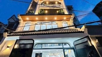 NHÀ MỚI VÀO NGAY- 489 Huỳnh Văn Bánh, Phường 13, PN- có thang máy