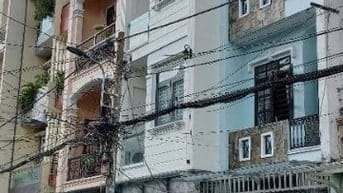 Cần Bán Gấp Nhà 52m2 Trung Tâm Phú Nhuận - 3Tỷ150 SHR Khu VIP tiện ích