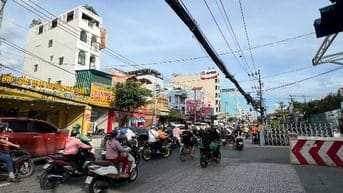 Bán Nhà Mặt Tiền Huỳnh Tấn Phát, Q7, TP HCM