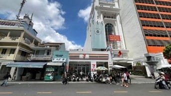 Khuôn đất Khan Hiếm MT Quận 1, 11x30m , 330m , 3 lầu, 185 tỷ 