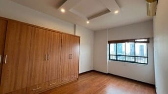 Cho thuê căn hộ tòa nhà 71 Nguyễn Chí Thanh