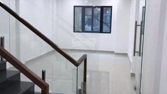 Cho thuê nhà mặt tiền 455 Huỳnh Văn Bánh q Phú Nhuận, giá 25tr, LH:033