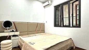 Nhà Đẹp Ở Luôn, Đường Hoàng Mai 26m, 5 tầng, mt 5.2m, giá 5.1 tỷ.