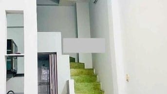 Cho thuê nhà hẻm 5m(XH) Trần Bình Trọng, P.4, Q.5 giá 11tr