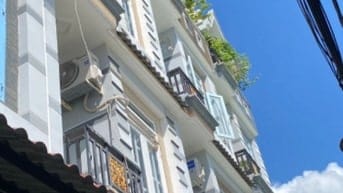 Nhà hẻm Trung tâm Q.6, chợ Hồ Trọng Quý 