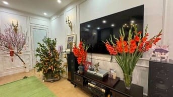 Bán nhà 7 tầng phố Lạc Long Quân, 90m2, ngõ ô tô, có thang máy, ở ngay