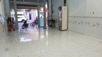 NHÀ CHO THUÊ NGUYÊN CĂN-1 TRỆT- 2LẦU, SÂN THƯỠNG XUYÊN SUỐT-Q. TÂN PHÚ