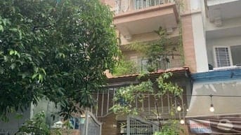 Bán nhà khu Cao Lỗ P4Q8. 4x20m 2 trệt 2 lầu ST