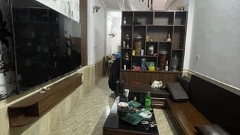 Nhà lô góc 42m2 Phú Đô, nhỉnh 7 tỷ - Thoáng mát, tràn ngập ánh sáng.
