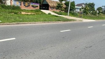 Bán đất giá rẻ full thổ cư 93,5m2 trên đường Nguyễn Hoàng,Đồng nai
