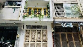 Cho thuê nhà mặt tiền đường Hoa Lan KDTD