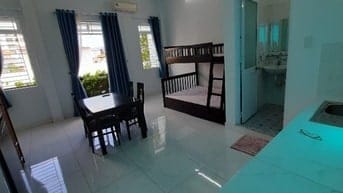 Phòng ban công, HXH, Nguyễn Văn Đậu, P.6, q. Bình Thạnh