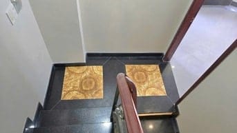 Hẻm Thẳng 8m (cách MT 1 căn), DT: 5.3mx9m, 5 tầng, Giá: 7.99 tỷ