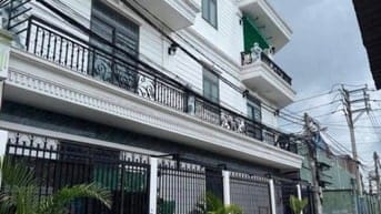 Nhà ngay Nguyễn Minh Hoàng P,12 Q.Tân Bình 81m2 cần bán gấp giá 1TY990