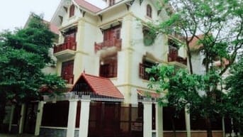 Cho thuê biệt thự kdt dịch vọng-Cầu Giấy 155m2