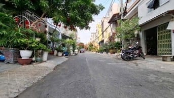 Nhà MTNB Cư Xá Phú Lâm B, P13 Q6. DT 4.1x17m, 4 tầng. Giá 6.9 tỷ TL