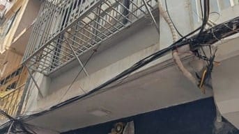 Bán nhà trong ngõ phố Minh Khai, DT 20 m2 x4Tầng, ngõ ô tô đỗ cửa