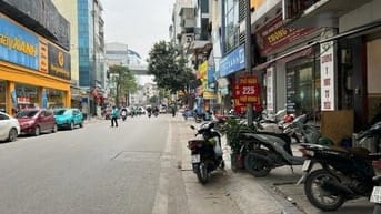 Căn tập thể chung cư nguyên bản rộng thênh thang ở Đại La Hai Bà Trưng