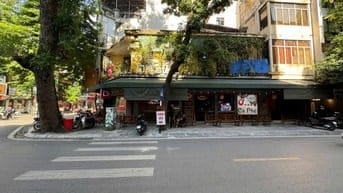 Cho thuê nhà mặt phố Triệu Việt Vương, 80m2x3tầng, mặt tiền 5.5m HOT