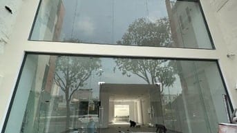 Cho thuê toà nhà mới xây mặt tiền Điện Biên Phủ p21 quận Bình Thạnh