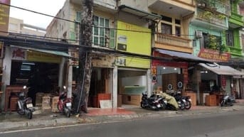 Bán nhà Mặt Phố Đê La Thành, KHÔNG BỊ GIẢI TỎA, kinh doanh bất chấp 25