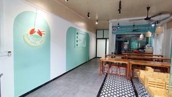 Cho thuê nhà Phố Tràng Tiền cực hót DT 50m2 MT,4m siêu đẹp 