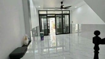 Bán nhà riêng Phạm Văn Hai, Tân Bình / 70m2 / 2 tỷ 190 triệu / Sổ hồng