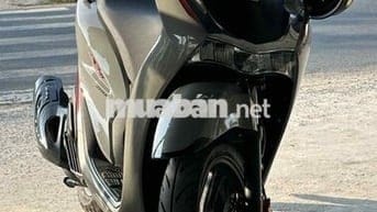 Xe nữ đi còn rất mới