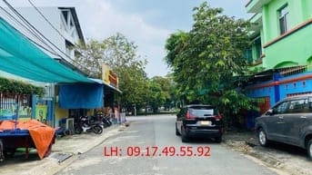 Bán đất nên dự án KDC 10 mẫu. Lô J19 dt 5x22, 2MT trước và sau. 