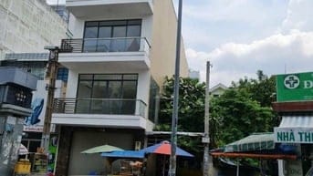 BÁN NHÀ MẶT TIỀN ĐƯỜNG NGUYỄN PHÚC NGUYÊN, P.10, QUẬN 3