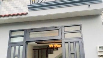 Hạ 1 triệu, cho thuê nhanh nhà nguyên căn 1 lầu, 2PN, 2wc, HT13 Q12
