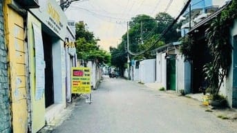 Nhà mặt tiền dạng biệt thự ngang 5.2m 4 tầng 6 phòng ngủ giá nhỉnh 16t