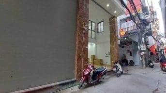 Chính chủ bán nhà ngõ 61 Nguyễn Đình Chiểu. Diện tích 27m2, 3 tầng.