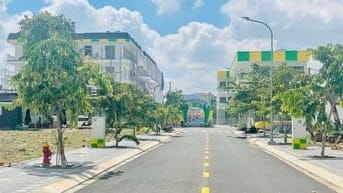 Đất mặt tiền đường Tỉnh Lộ 824 - Ngay thị trấn Đức Hoà - gần Vinhomes