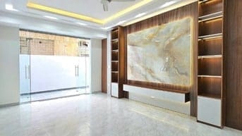Bán nhà 3 tầng ngõ rộng 3m cách đường Máng chỉ 20m