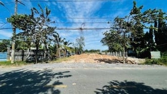 Bán gấp đất thổ cư giá rẻ diện tích 100m2 ( 5mx20m) đường Lê Thị Vui