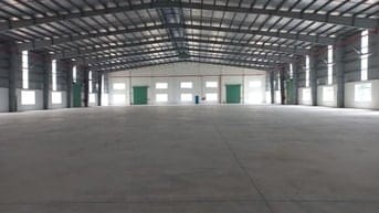 Cho thuê kho sẵn 3000m², MT Quốc Lộ 1A, DT: 70.5x54m, Giá: 220 Tr/Th