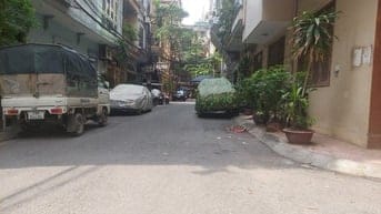 Bán nhà phố Nguyễn Chí Thanh: DT 50m2, MT 7m, 6Tầng, Thang máy, 23.5Tỷ